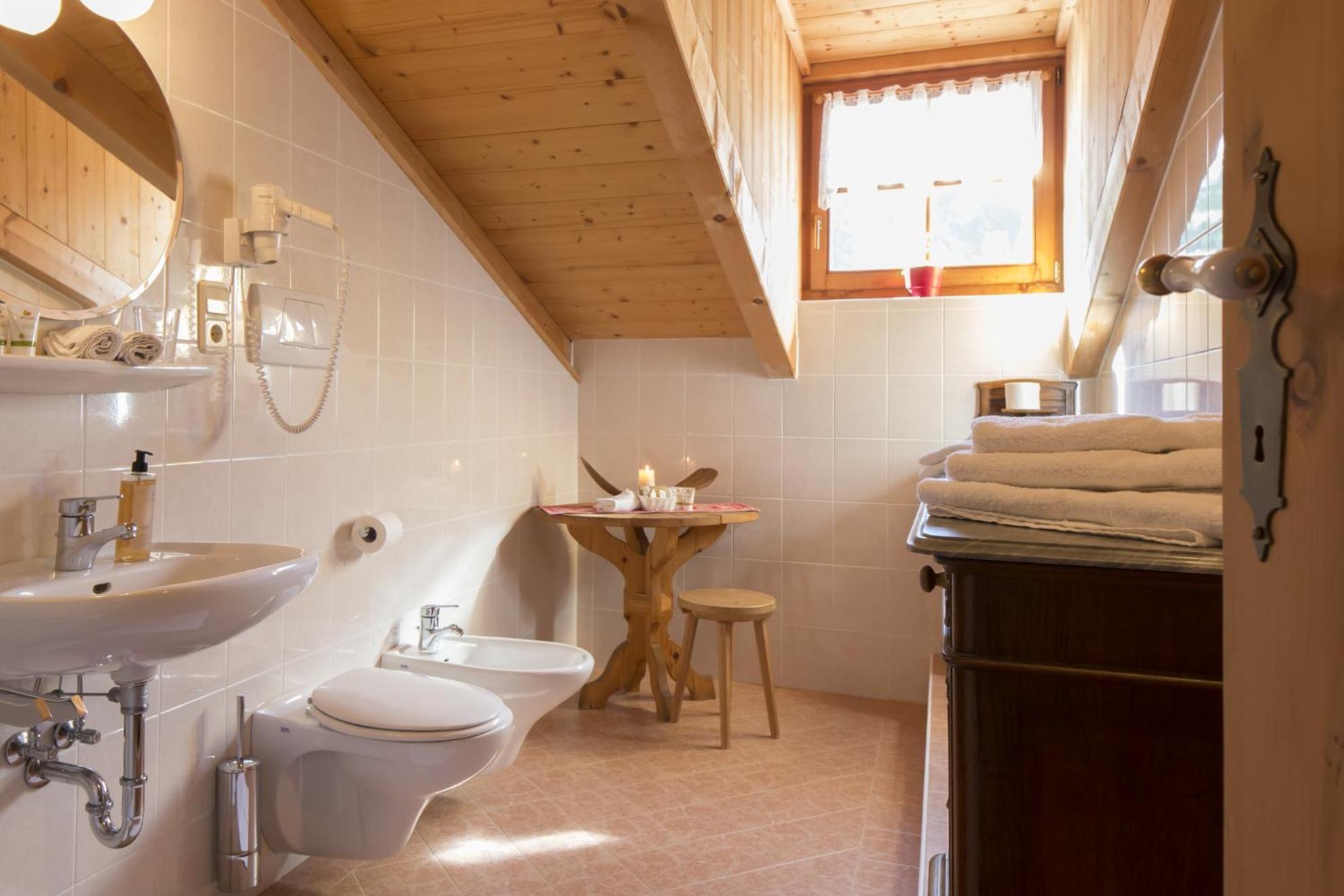 Appartement Pichler Dobbiaco Room photo