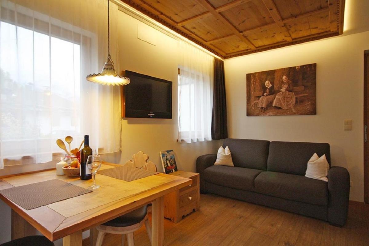 Appartement Pichler Dobbiaco Exterior photo